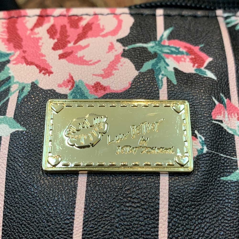 Luv Betsey by Betsey Johnson floral bag - Picture 2 of 10